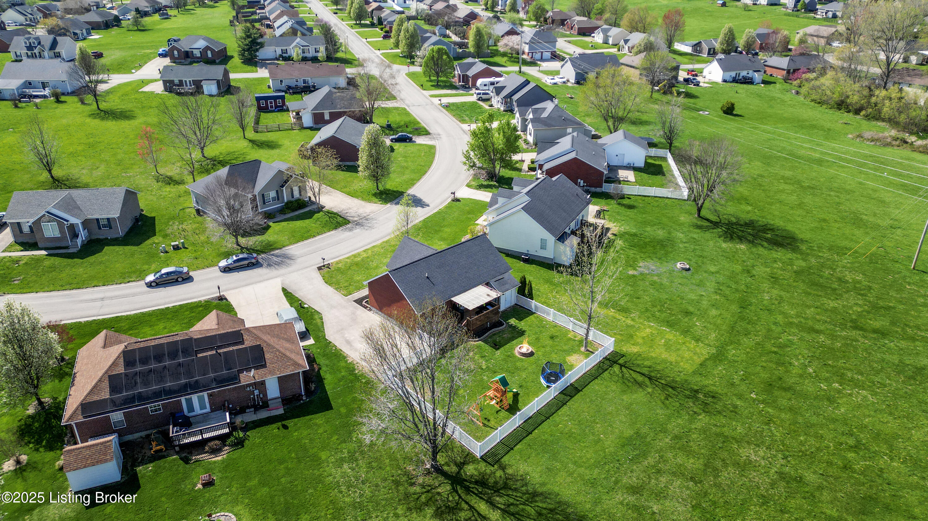 111 Tulip Dr, Bardstown, Kentucky image 8