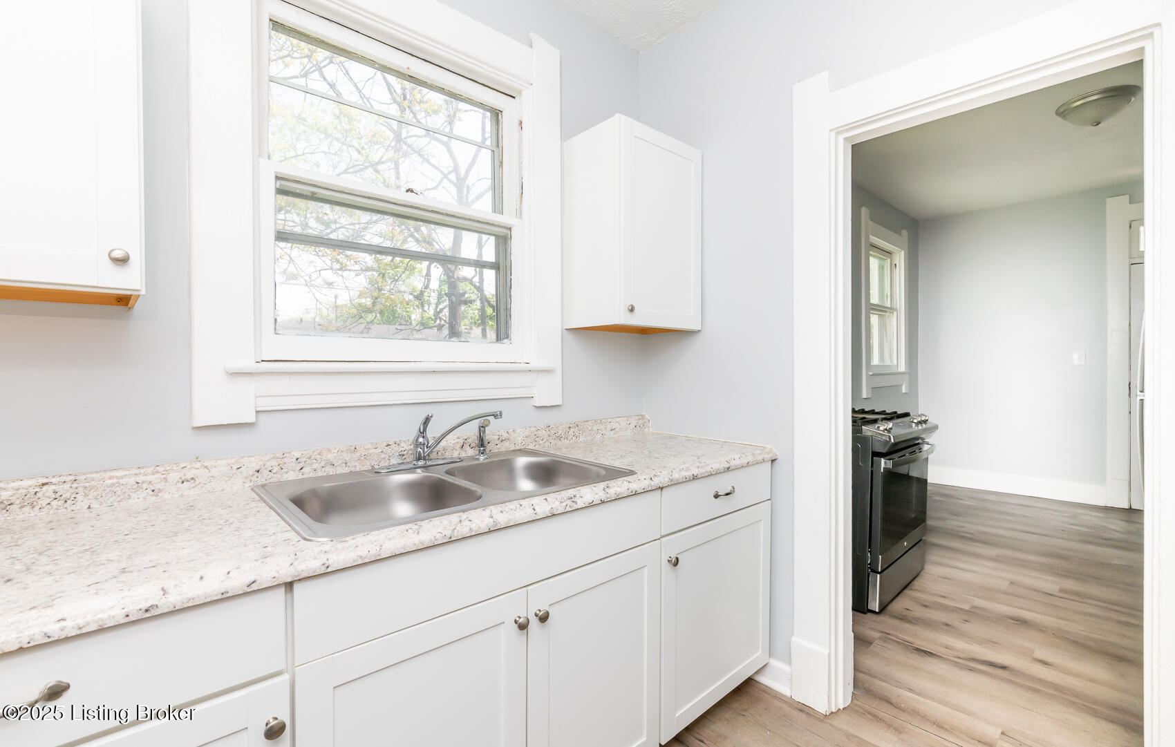 809 Sutcliffe Ave, Louisville, Kentucky image 21