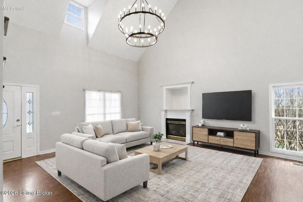 Photo of 4204 Marseille Dr, Louisville, KY 40272 (MLS # 1711101)