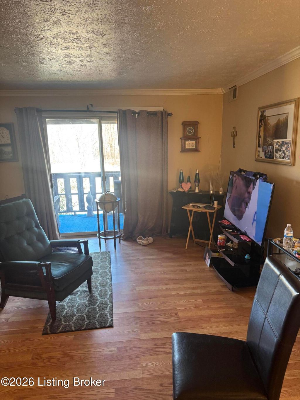 Photo of 3508 Lodge Ln #322, Louisville, KY 40218 (MLS # 1710131)