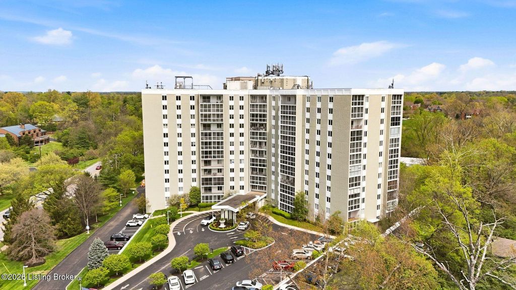 Photo of 5100 US Hwy 42 #733, Louisville, KY 40241 (MLS # 1714042)