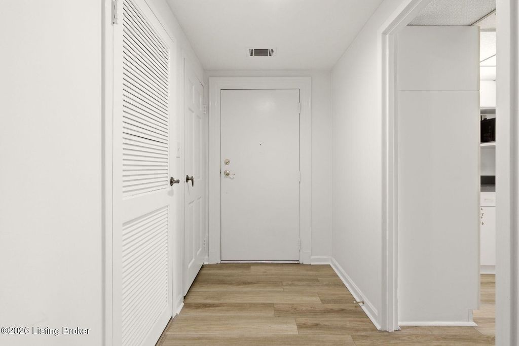 Photo of 5100 US Hwy 42 #733, Louisville, KY 40241 (MLS # 1714042)