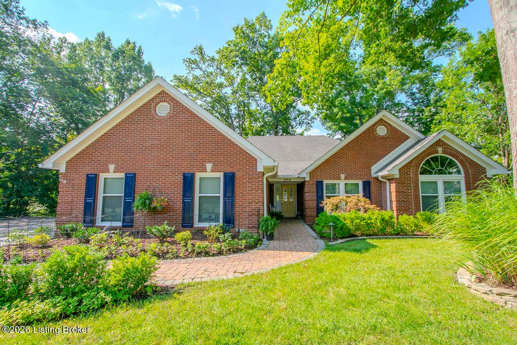 Photo of 7804 Deep Trail Ct, Prospect, KY 40059 (MLS # 1727504)