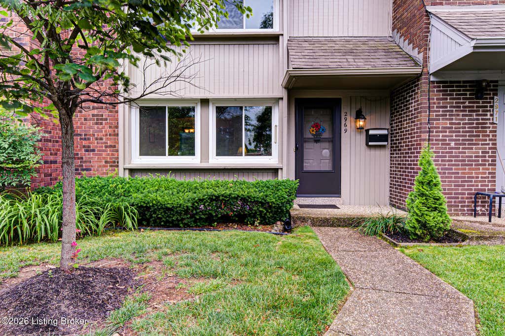 Photo of 2969 Six Mile Ln, Louisville, KY 40220 (MLS # 1727005)