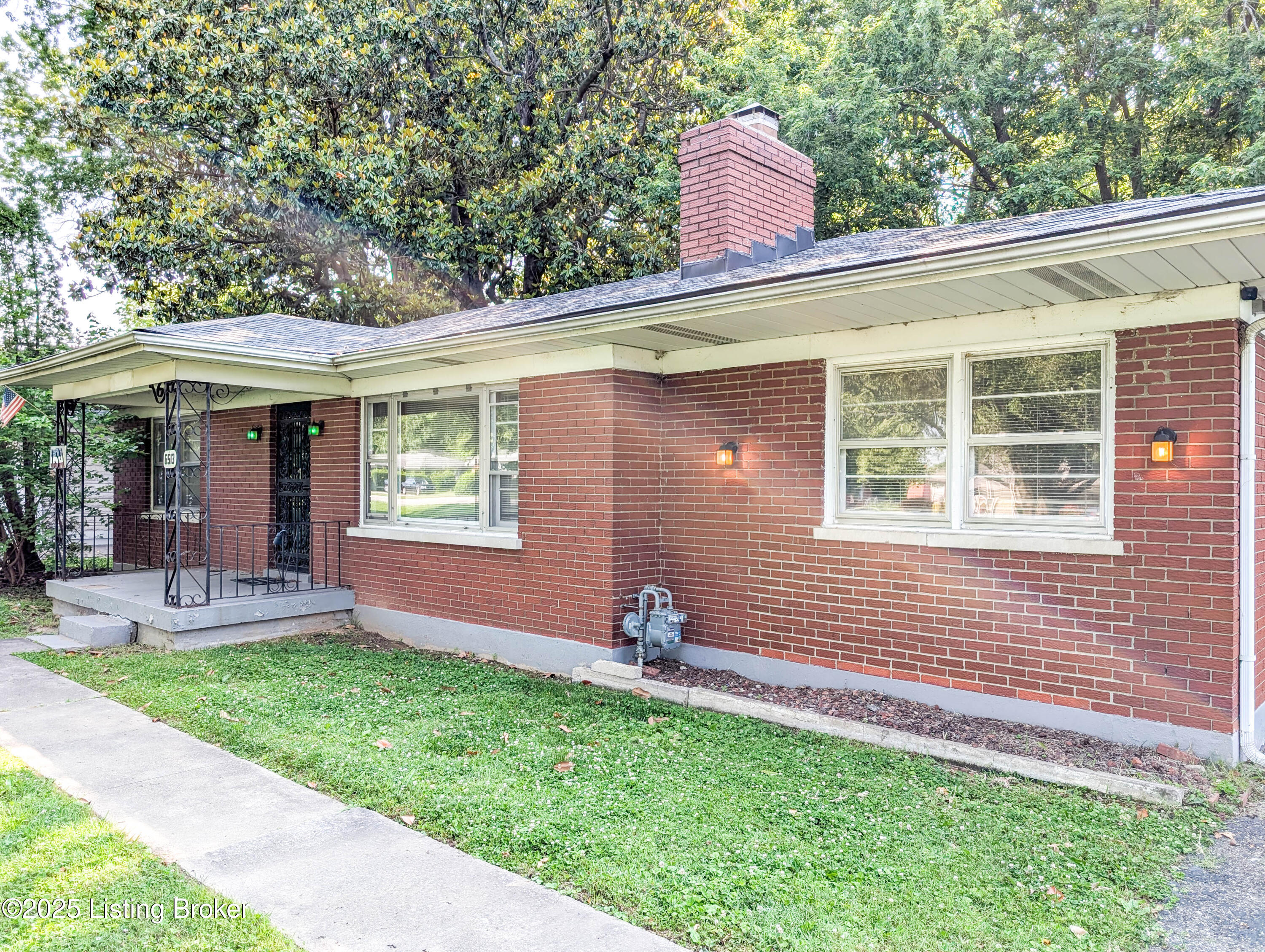 6513 Upper Hunters Trace, Louisville, Pennsylvania image 9