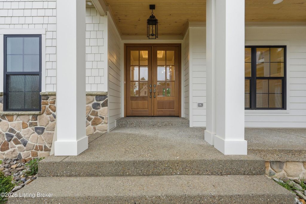Photo of 15117 Beckley Springs Dr, Louisville, KY 40245 (MLS # 1715929)