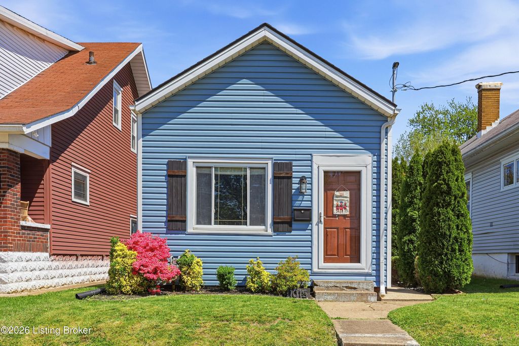 Photo of 1015 Mulberry St, Louisville, KY 40217 (MLS # 1713985)