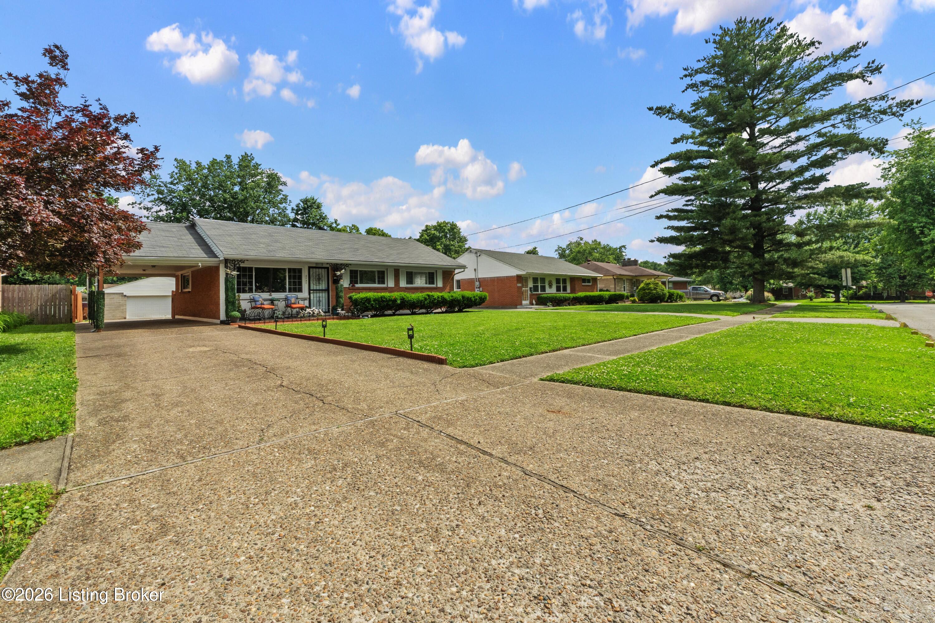 2030 Kendall Ln
