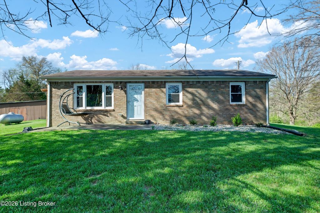 Photo of 75 Connie Ln, Taylorsville, KY 40071 (MLS # 1713992)