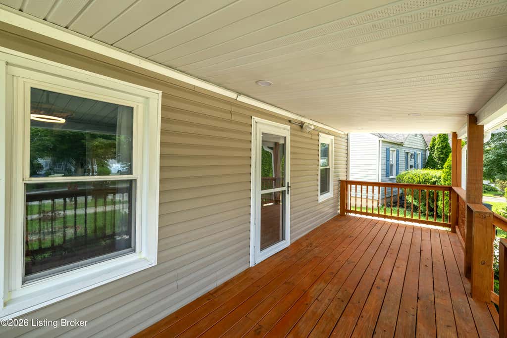 Photo of 1006 Seelbach Ave, Louisville, KY 40215 (MLS # 1724225)