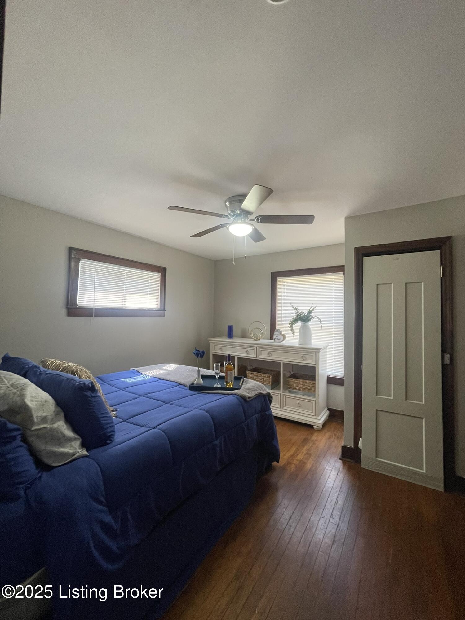 1549 Catalpa St, Louisville, Kentucky image 10