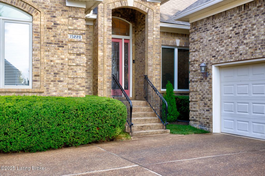 Photo of 15228 Champion Lakes Pl, Louisville, KY 40245 (MLS # 1701138)