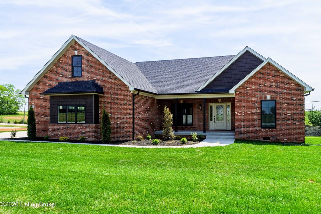 Photo of 103 Brennan Ct, Shepherdsville, KY 40165 (MLS # 1717473)