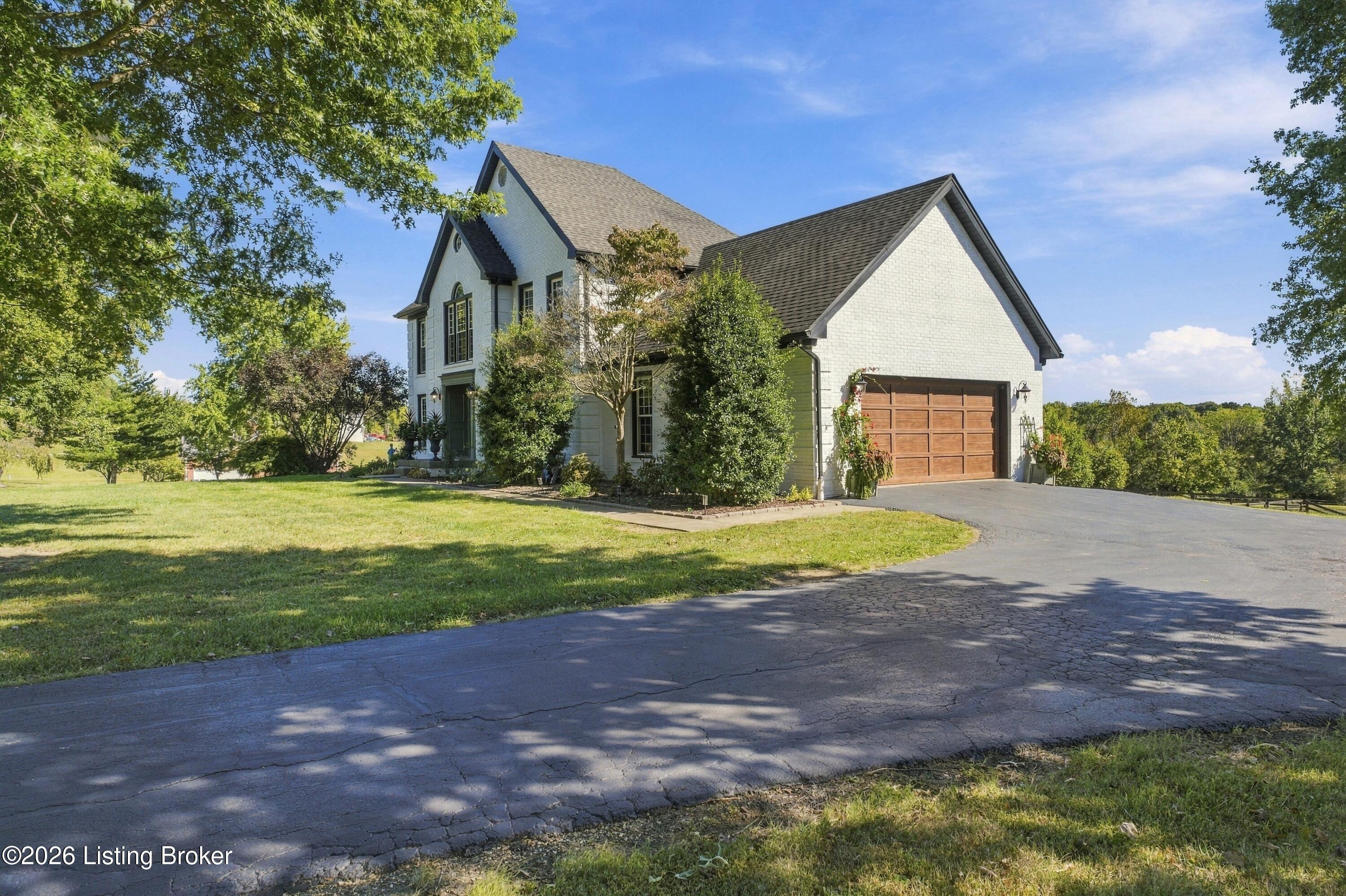 2112 Blakemore Ln