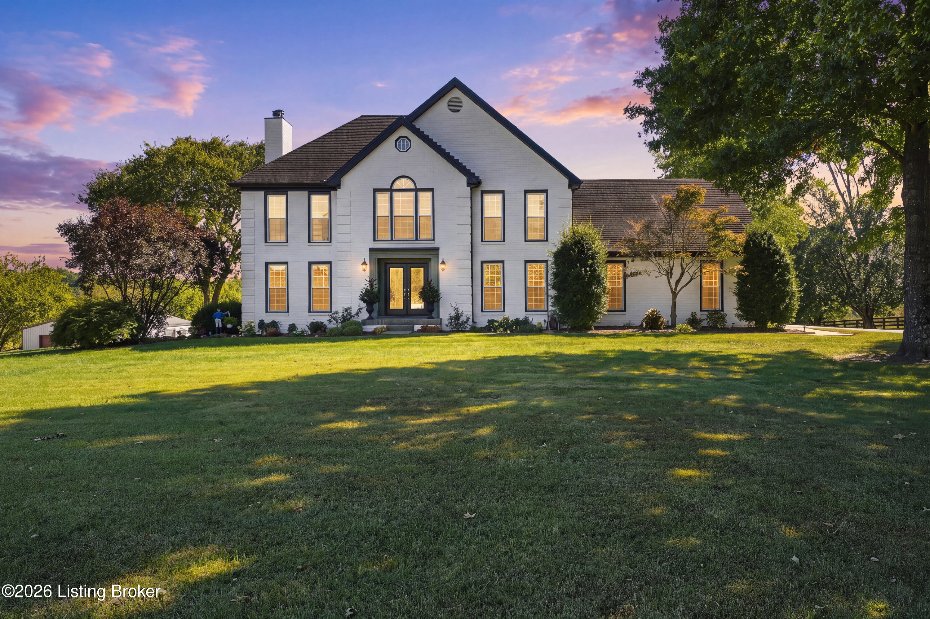 2112 Blakemore Ln