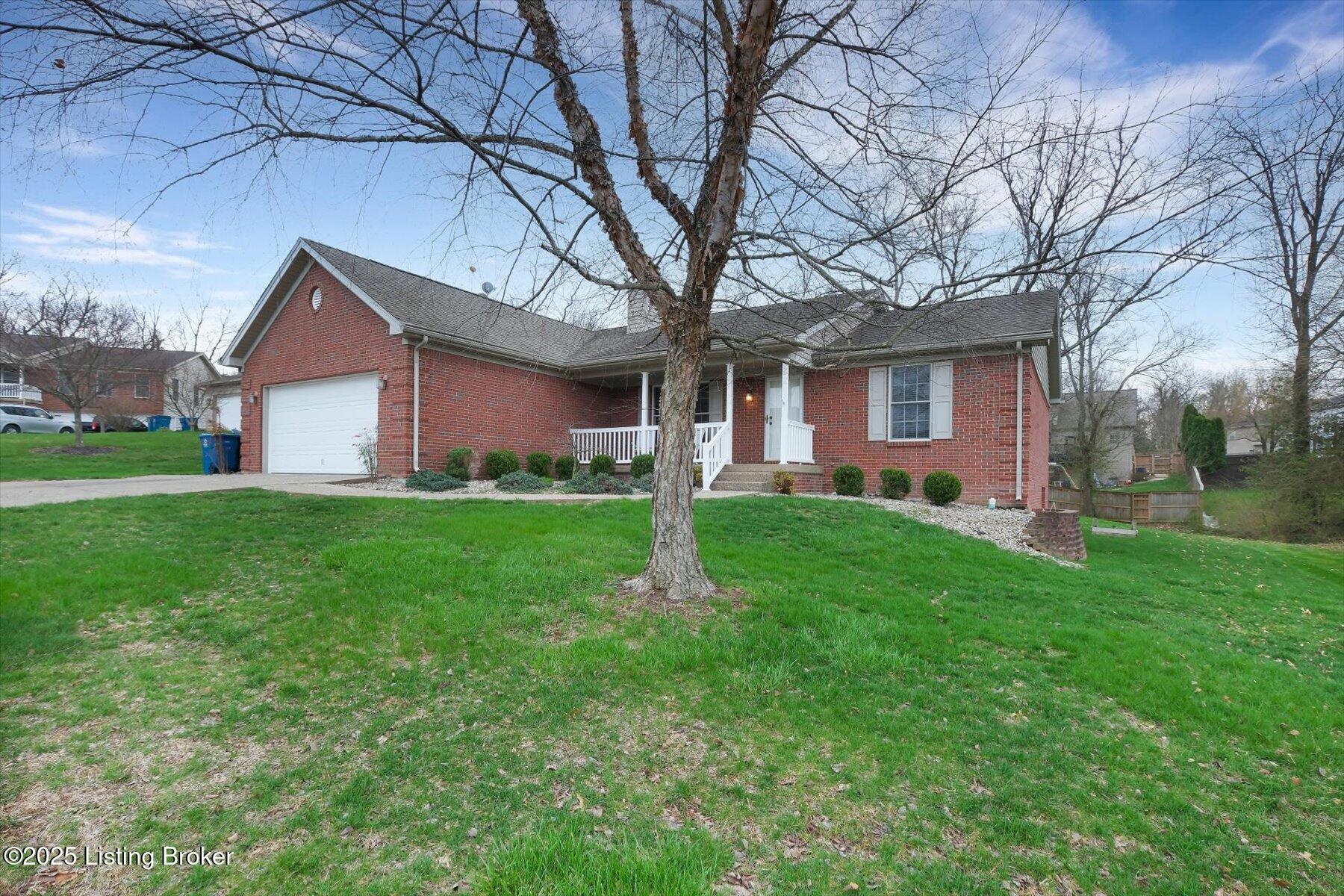 424 Buckman Station Ct, Simpsonville, Kentucky image 2