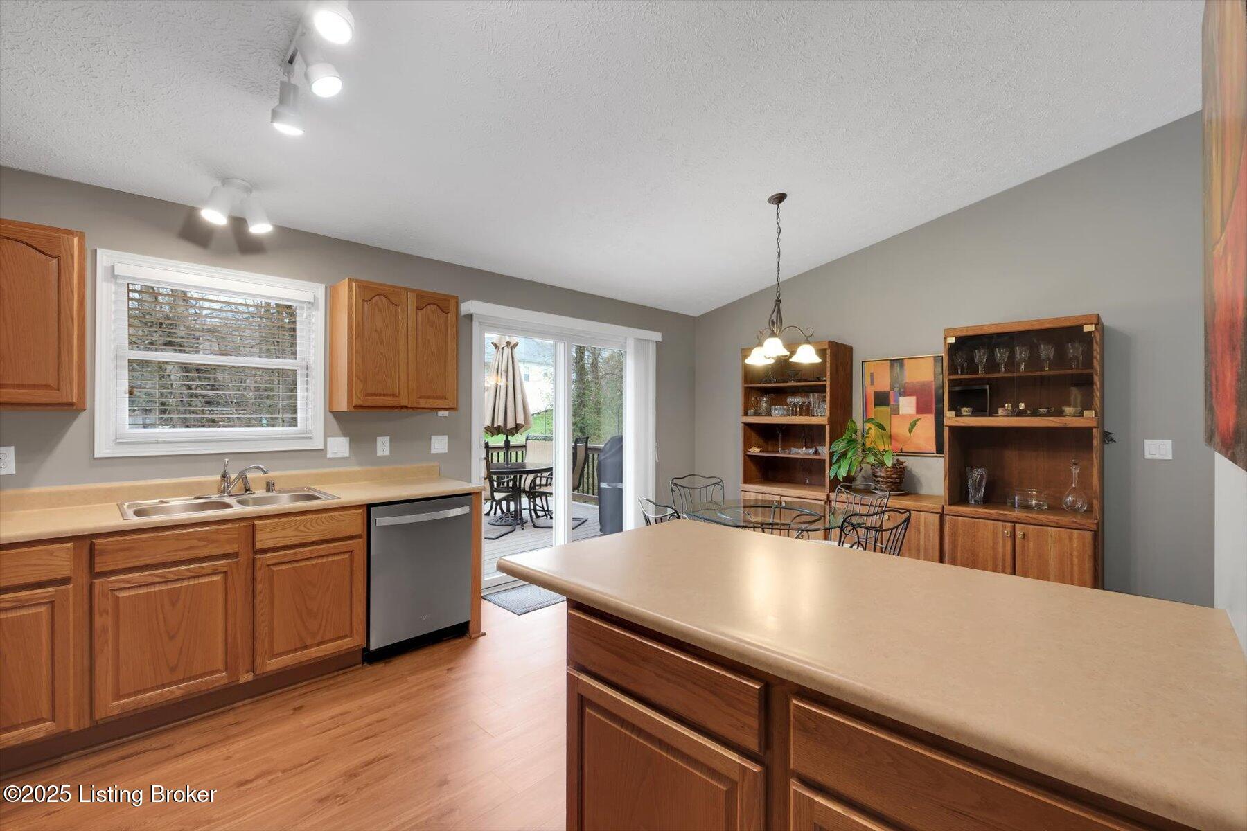 424 Buckman Station Ct, Simpsonville, Kentucky image 14