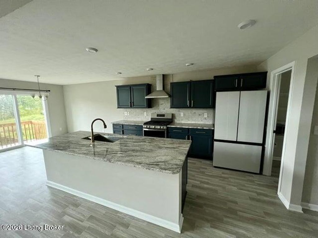 Photo of 1920 Poloview Pl, Louisville, KY 40245 (MLS # 1721223)