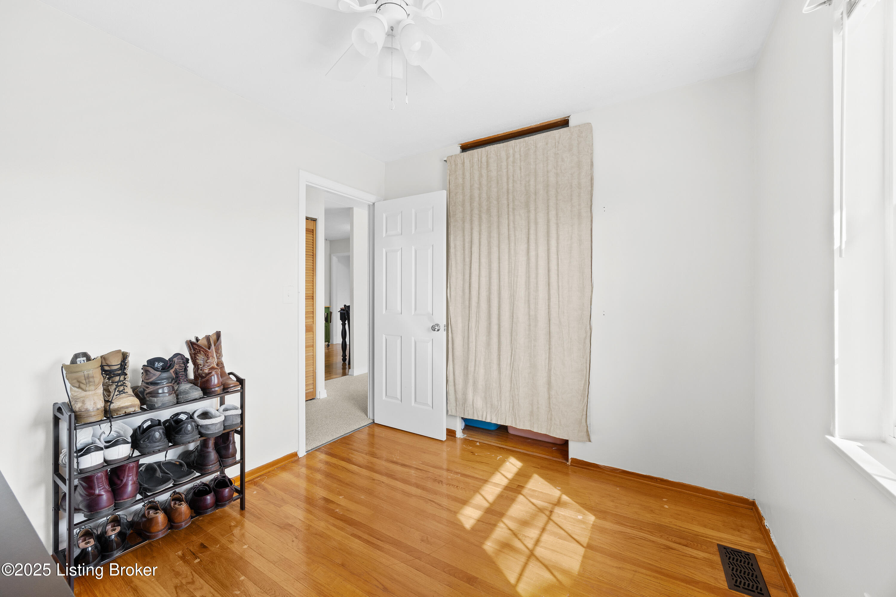 135 Beechland Rd, Louisville, Kentucky image 18