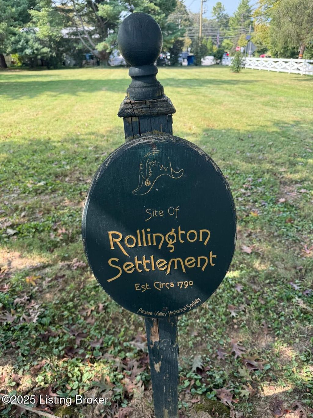 Photo of 138 Rollington Rd, Pewee Valley, KY 40056 (MLS # 1698075)