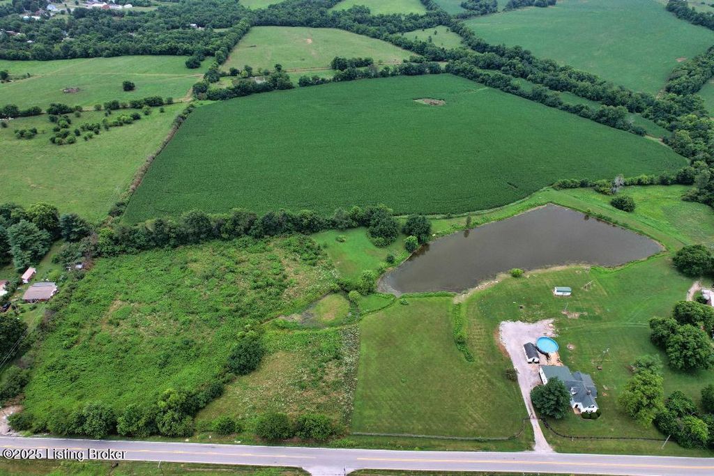 Photo of TR 3/4A Castle Hwy, Pleasureville, KY 40057 (MLS # 1704129)