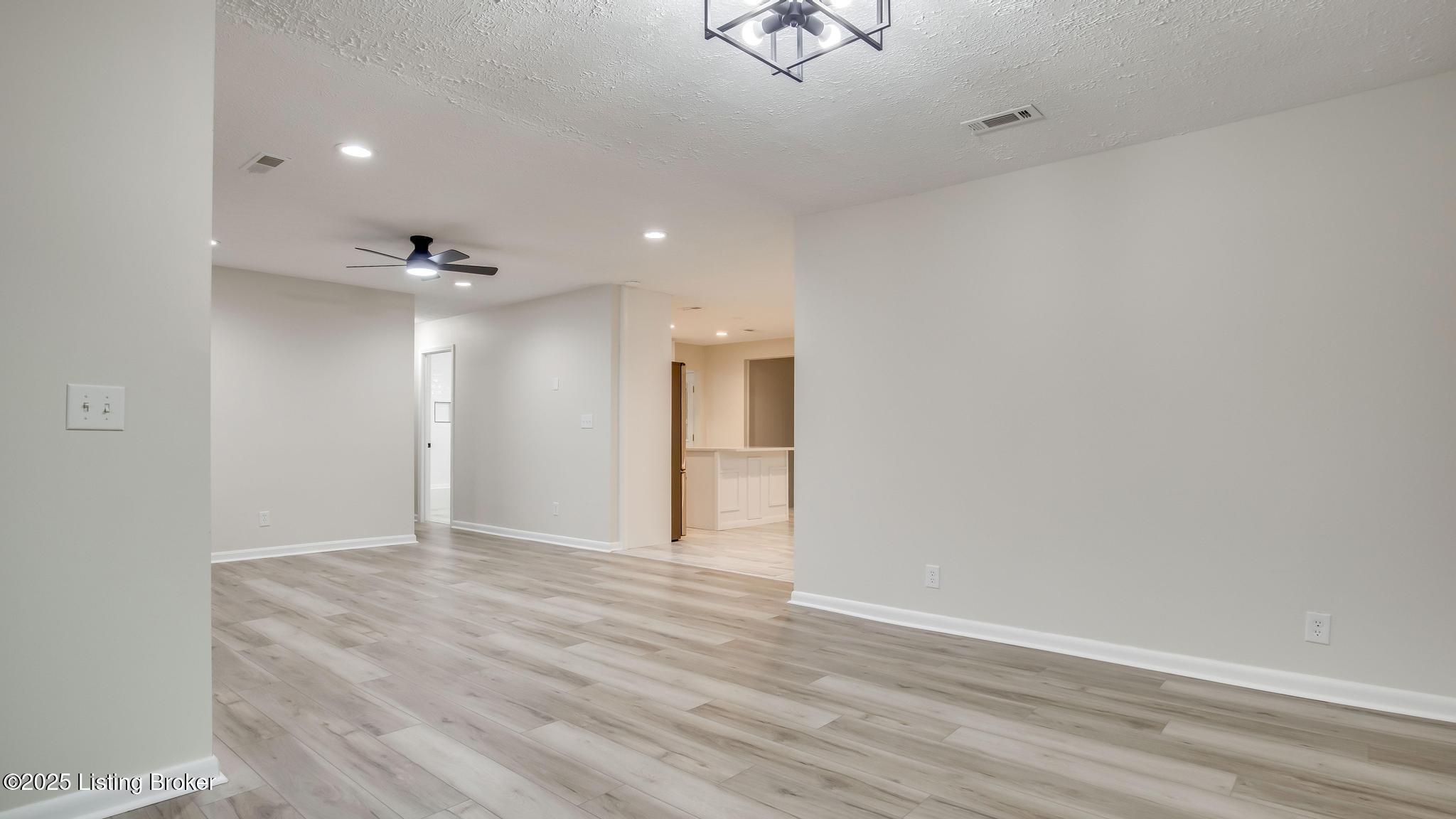 5501 Wearren Rd, Crestwood, Pennsylvania image 17
