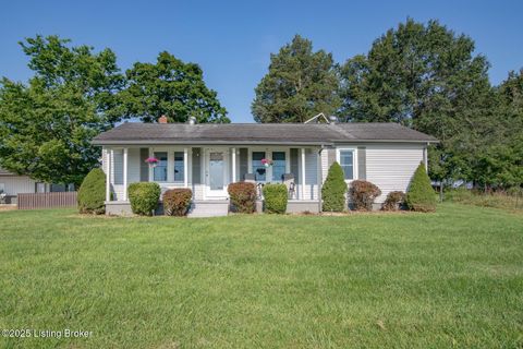 Photo of 2425 Cave Hill Rd, Munfordville, KY 42765 (MLS # 1704190)