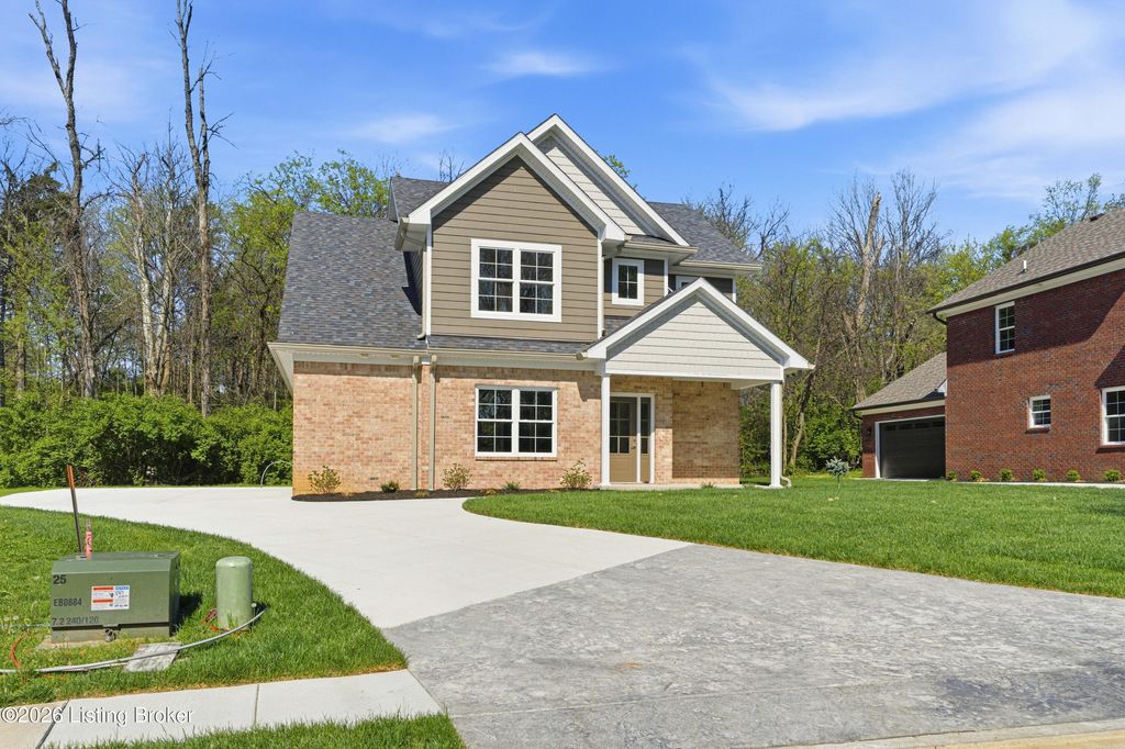 Photo of 1008 Rowan Creek Dr, Bardstown, KY 40004 (MLS # 1717468)