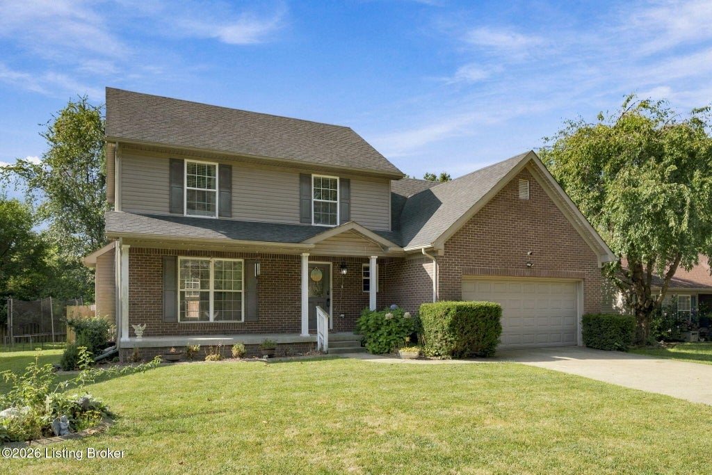 Photo of 6708 Timberbend Dr, Louisville, KY 40229 (MLS # 1729513)