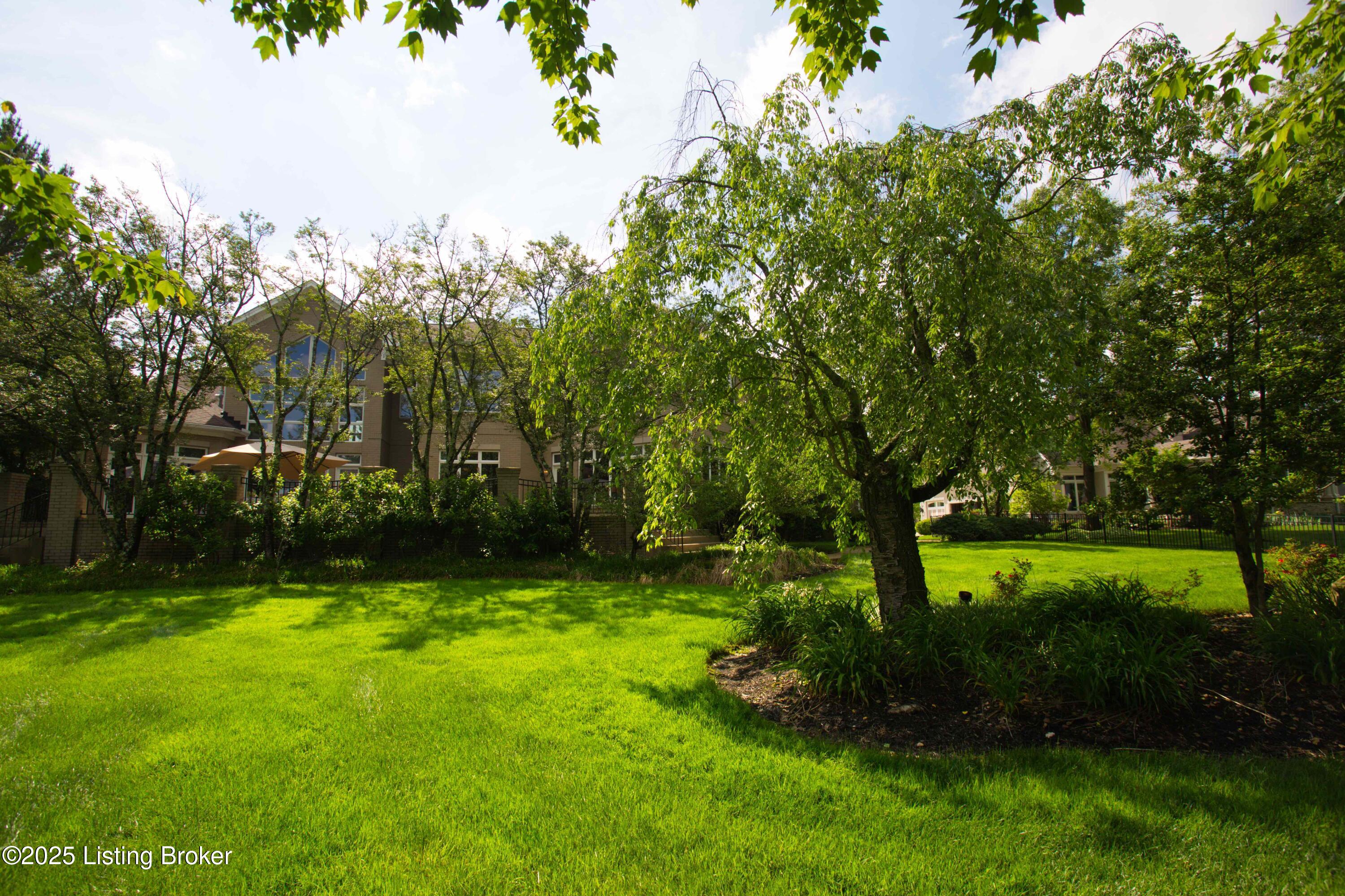 2114 Club Vista Pl, Louisville, Pennsylvania image 27