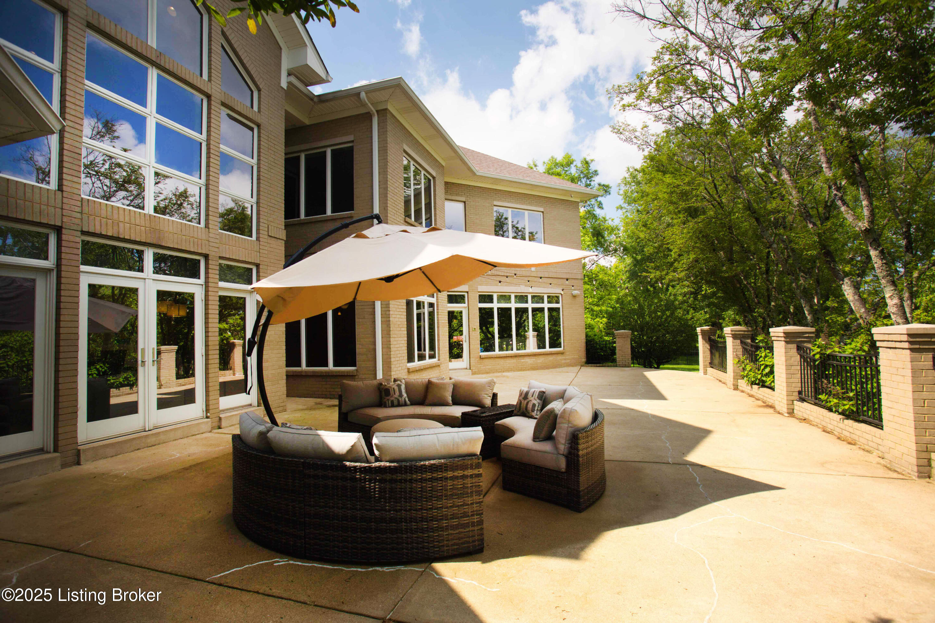 2114 Club Vista Pl, Louisville, Pennsylvania image 22