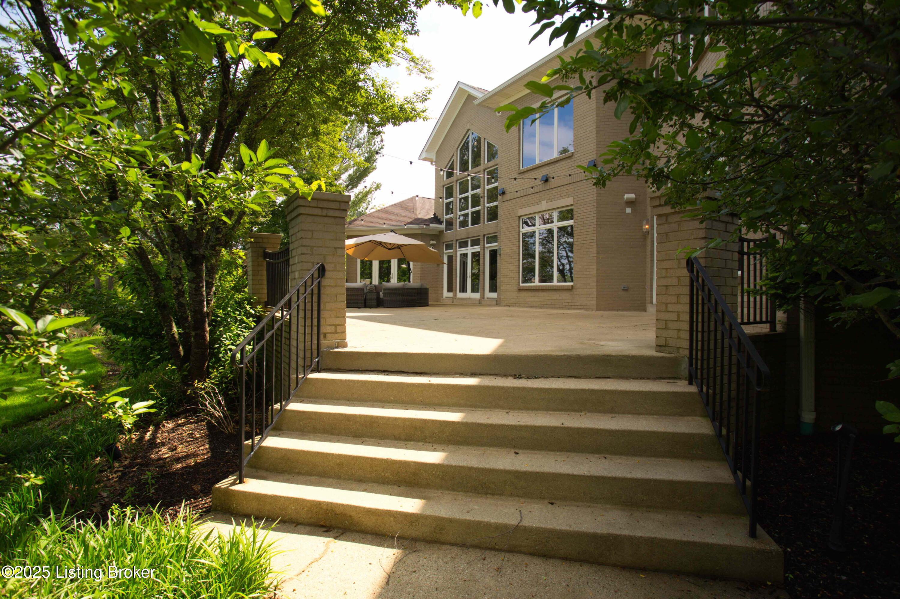 2114 Club Vista Pl, Louisville, Pennsylvania image 20