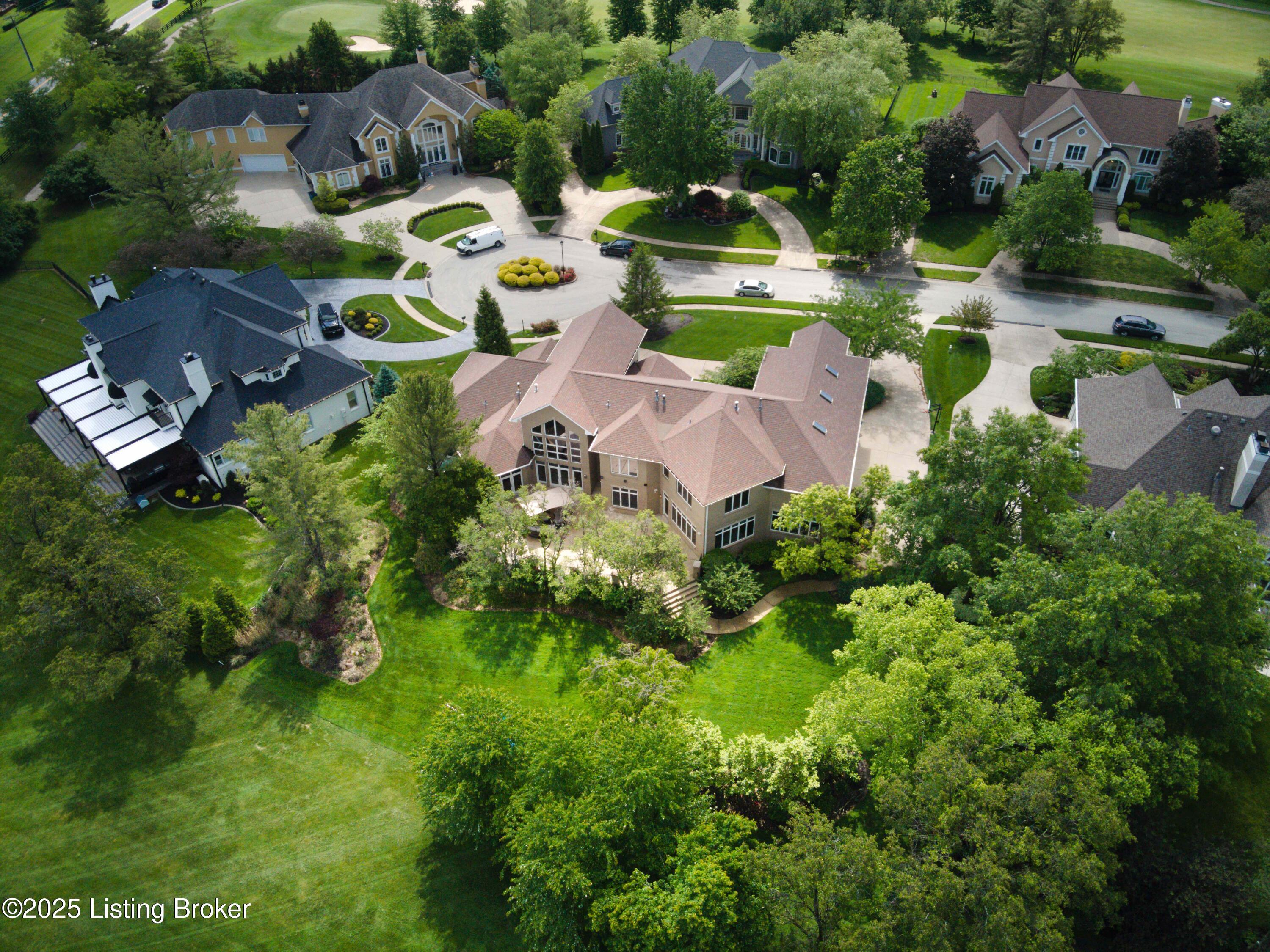2114 Club Vista Pl, Louisville, Pennsylvania image 6