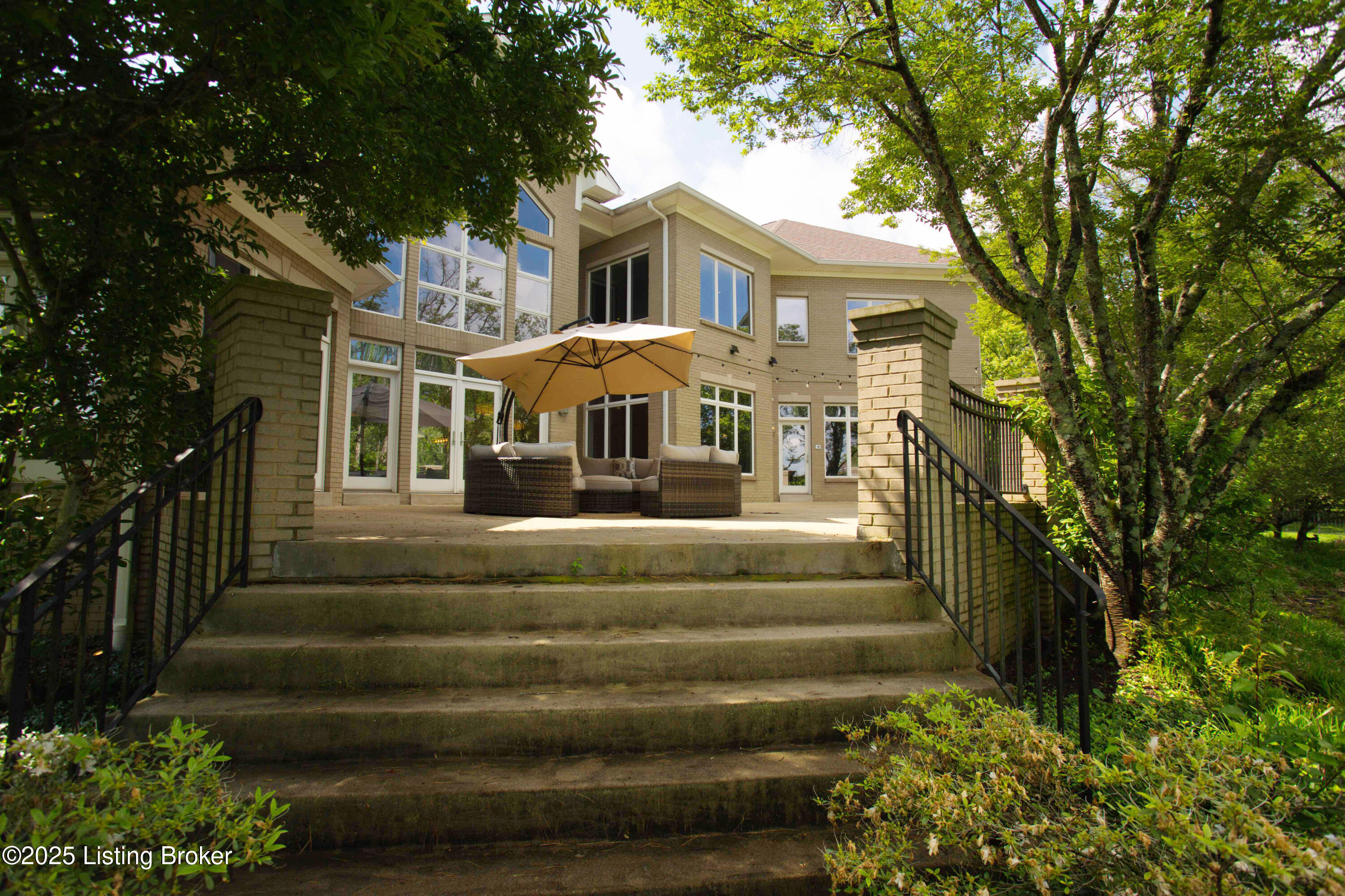 2114 Club Vista Pl, Louisville, Pennsylvania image 23