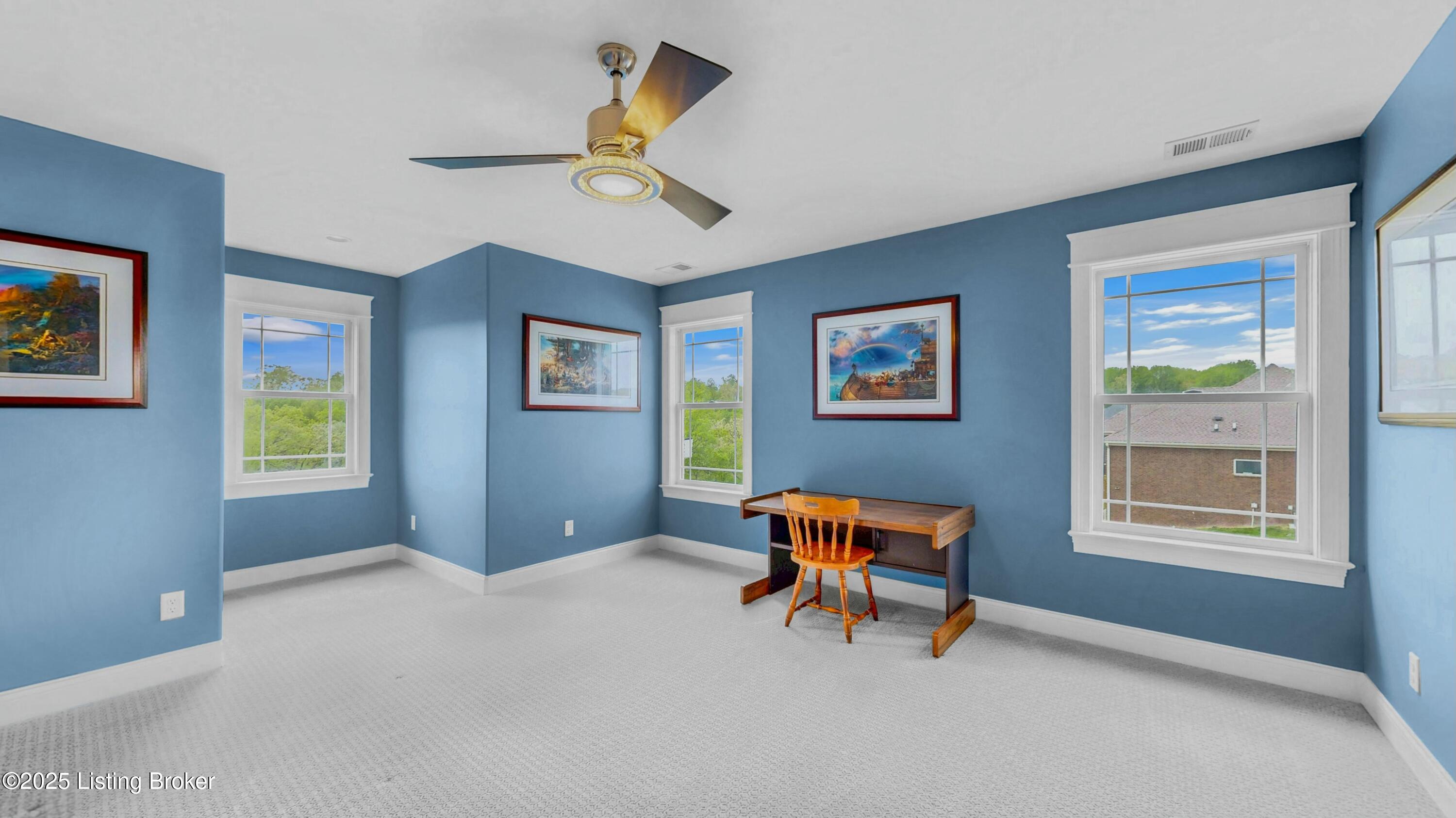 8026 Wooded Ridge Dr, Louisville, Kentucky image 40
