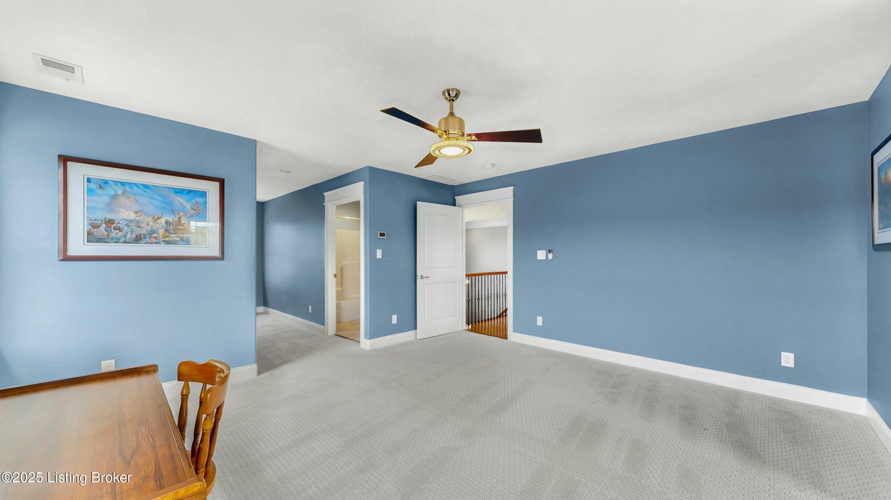 8026 Wooded Ridge Dr, Louisville, Kentucky image 41