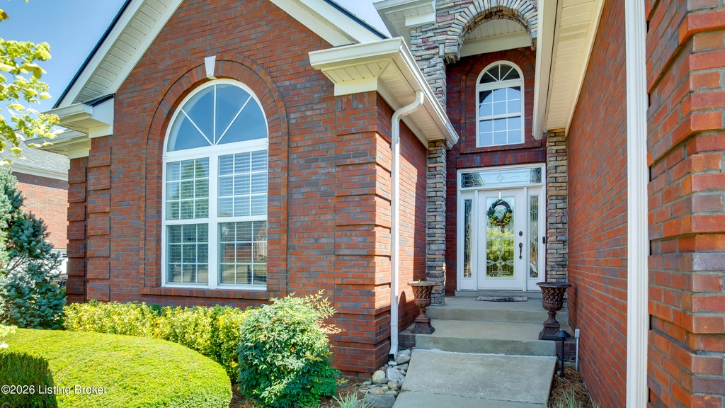 Photo of 8304 Old Toll Rd, Louisville, KY 40291 (MLS # 1728394)