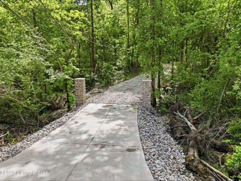 Tiny photo for 5900 Billtown Rd, Louisville, KY 40299 (MLS # 1730964)