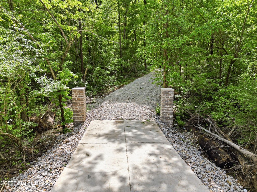Photo of 5900 Billtown Rd, Louisville, KY 40299 (MLS # 1730964)