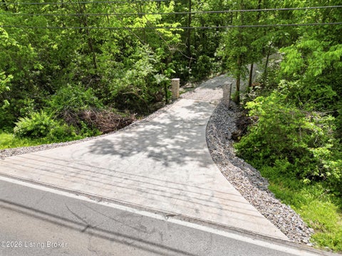 Tiny photo for 5900 Billtown Rd, Louisville, KY 40299 (MLS # 1730964)