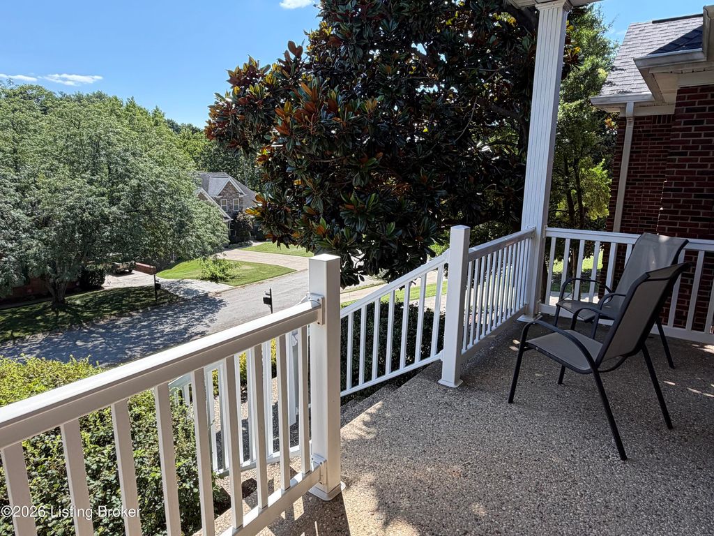 Photo of 4308 Creek Bend Ct, Louisville, KY 40241 (MLS # 1724339)
