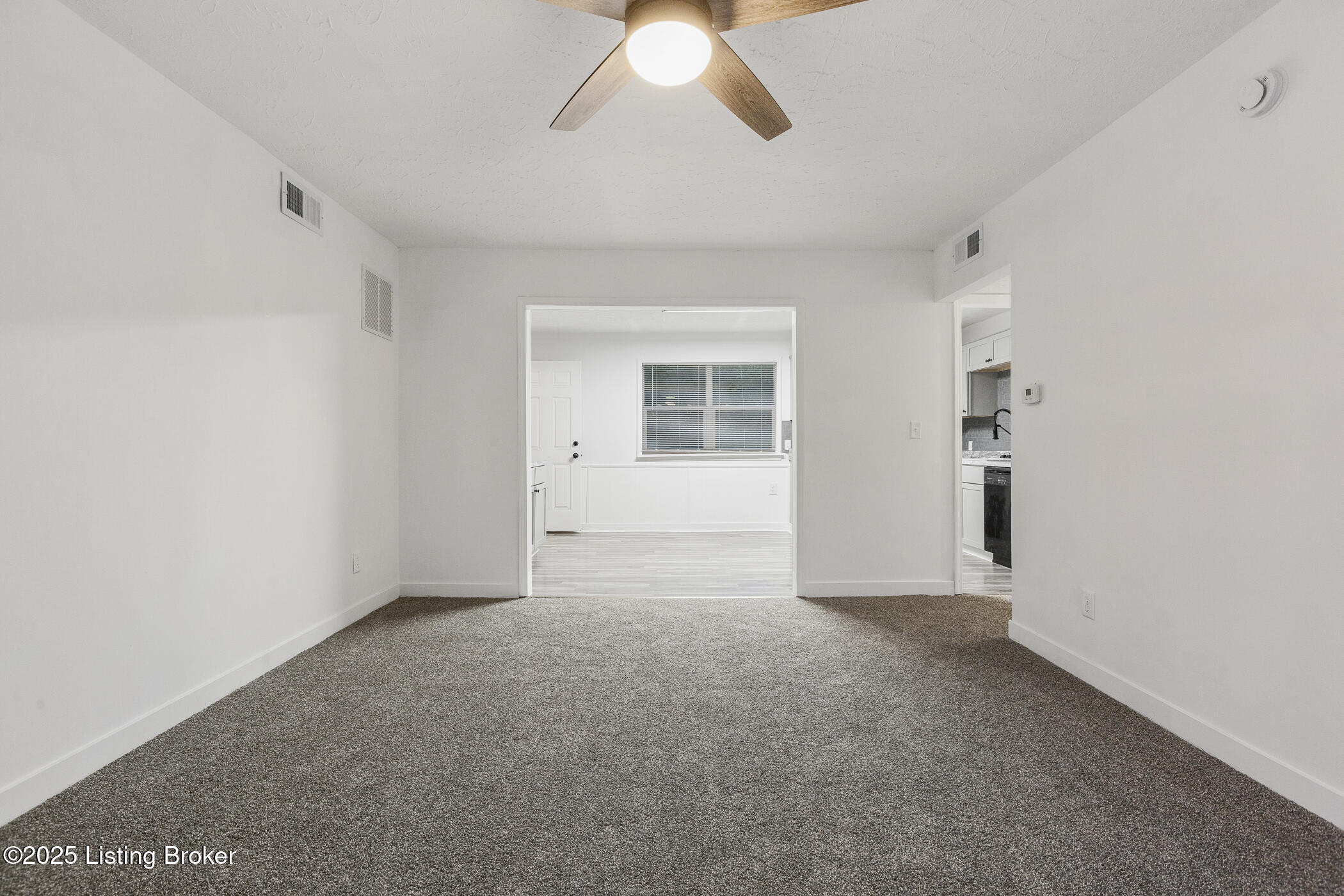 531 Foothill Rd, Sellersburg, Indiana image 3