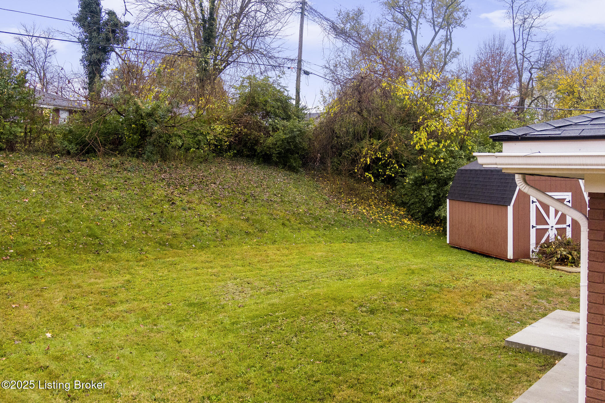 531 Foothill Rd, Sellersburg, Indiana image 32