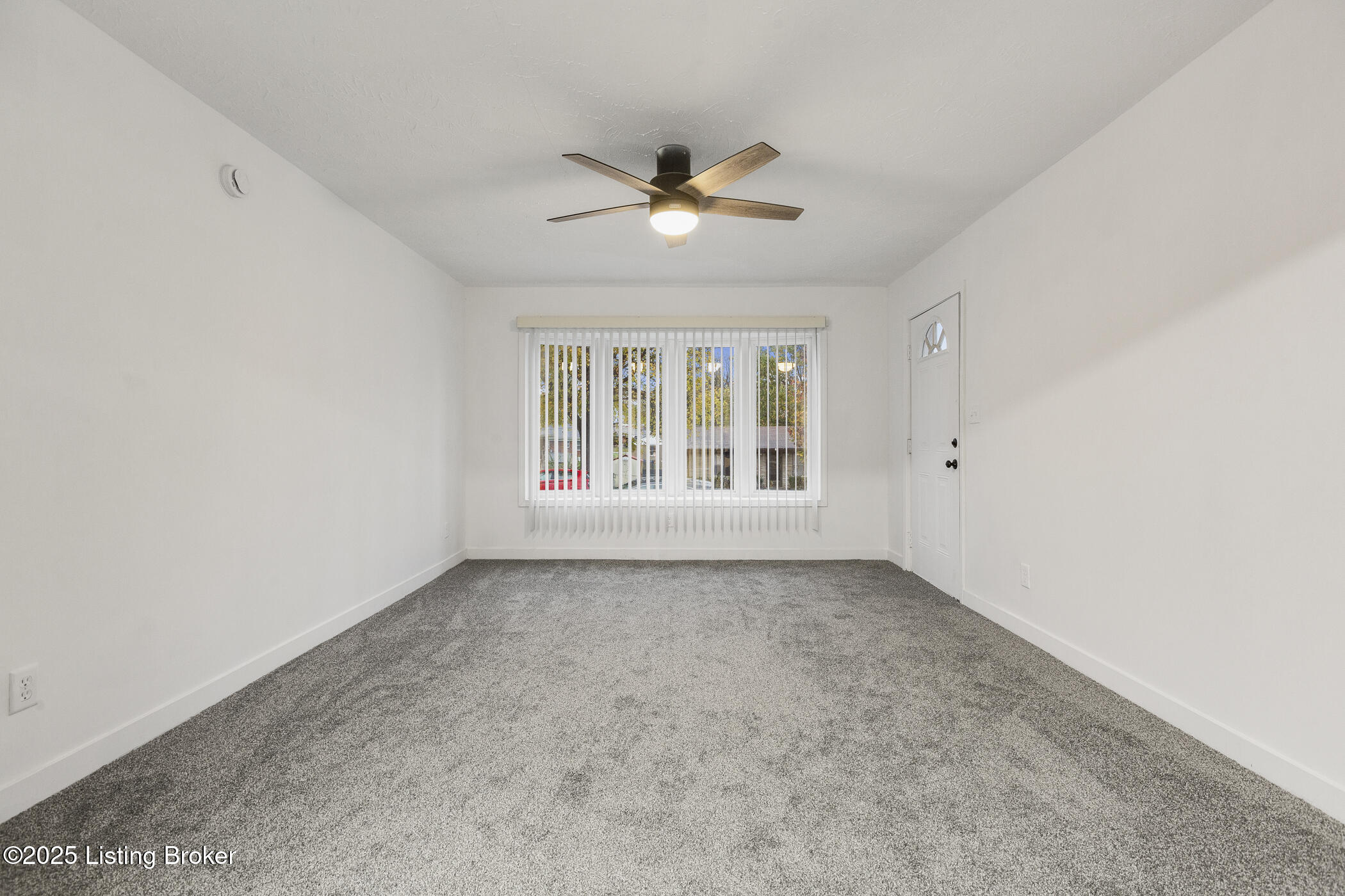 531 Foothill Rd, Sellersburg, Indiana image 4