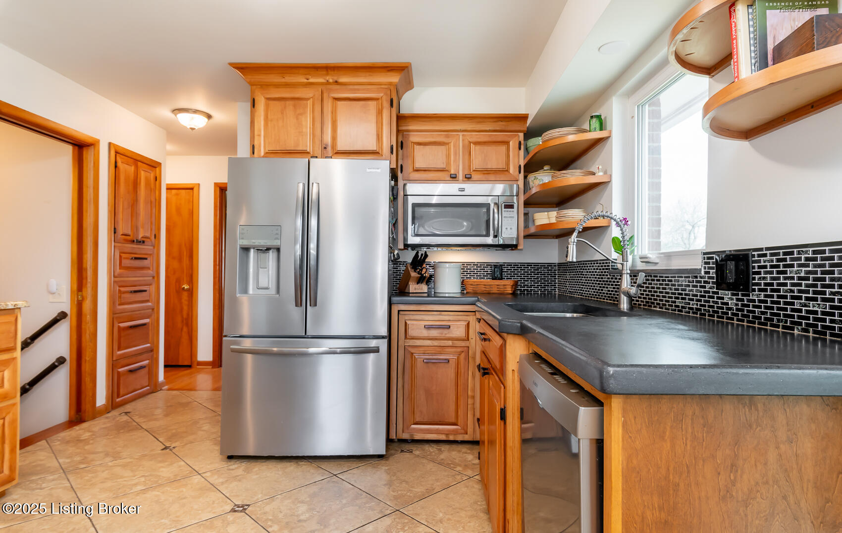 3606 Hillcreek Rd, Louisville, Kentucky image 27