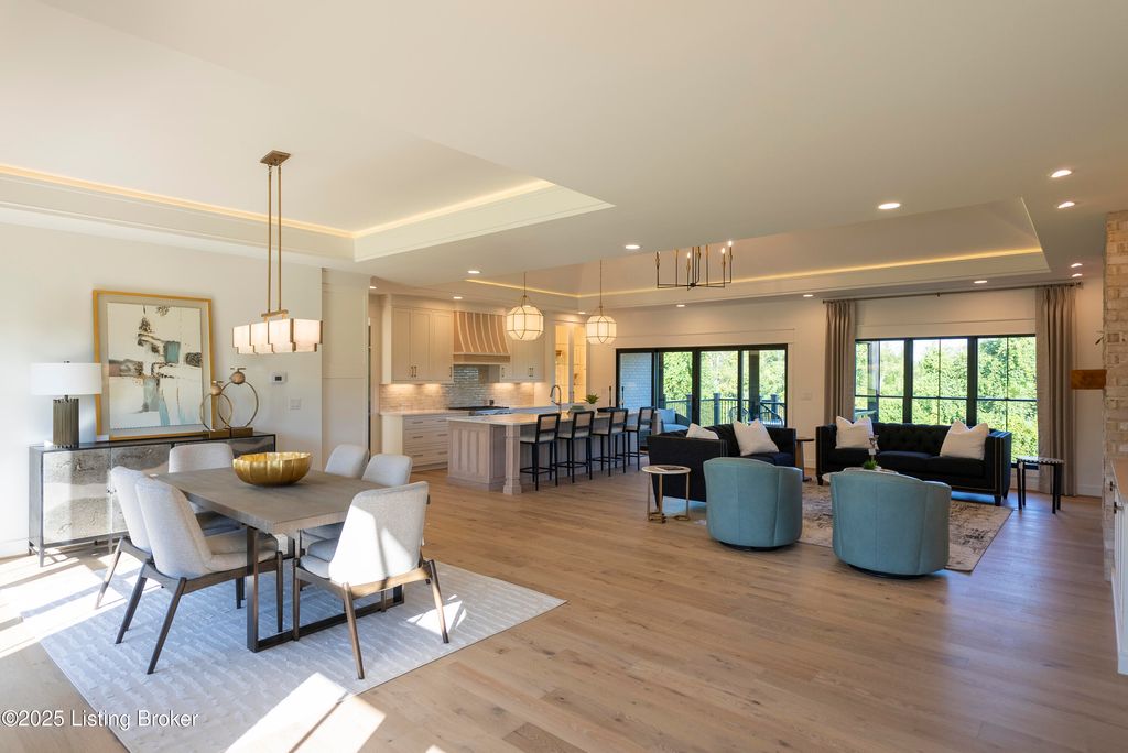 Photo of 2612 Adenmore Ct, Prospect, KY 40059 (MLS # 1712277)