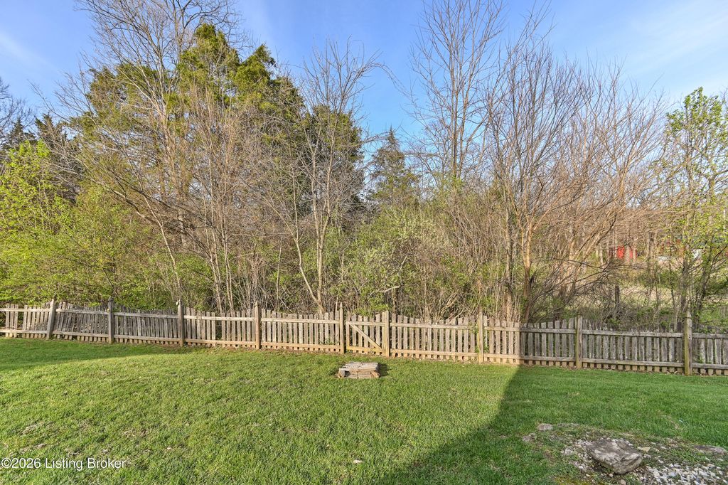 Photo of 12509 Northolt Ct, Louisville, KY 40245 (MLS # 1712265)