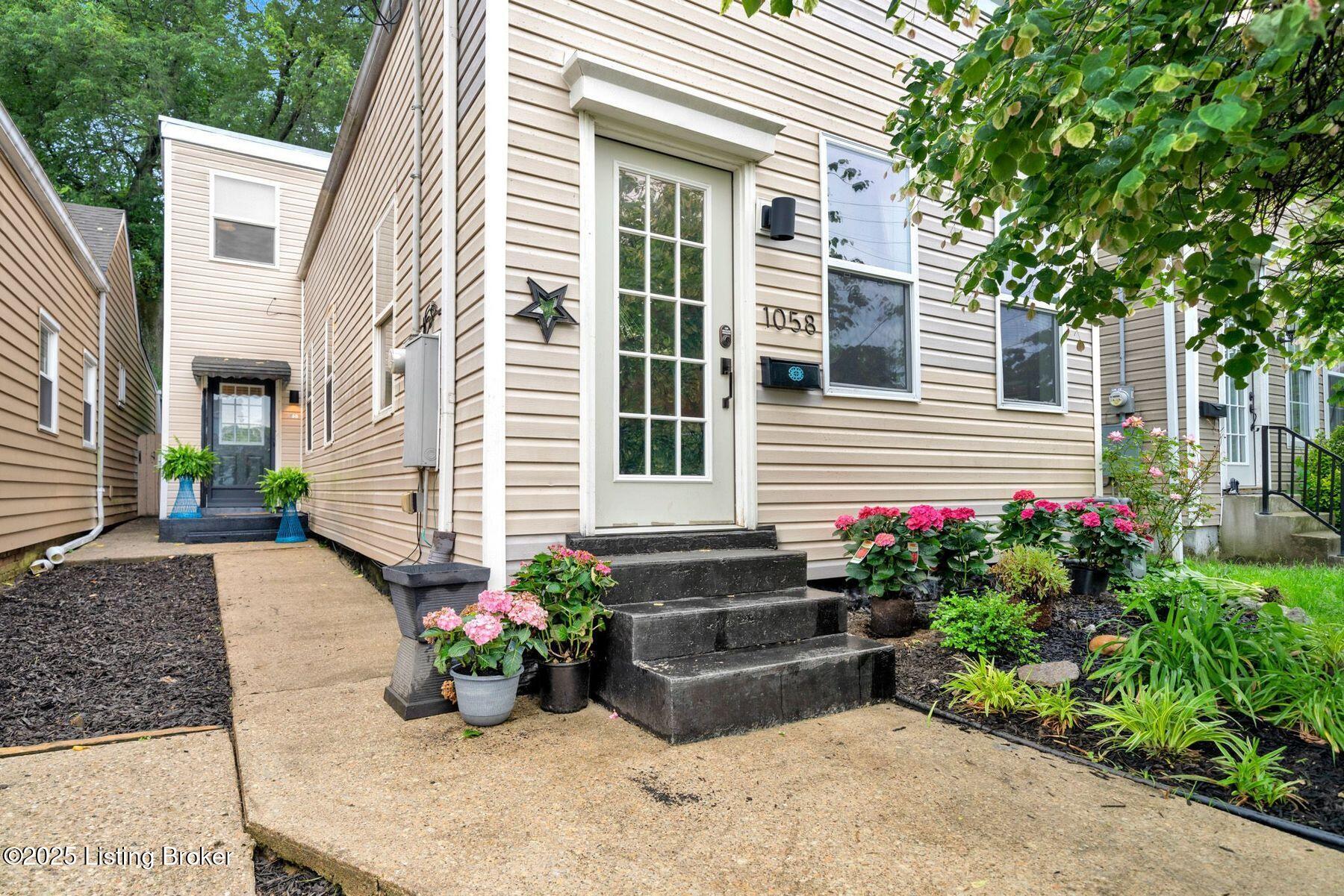 1058 E Saint Catherine St, Louisville, Pennsylvania image 1