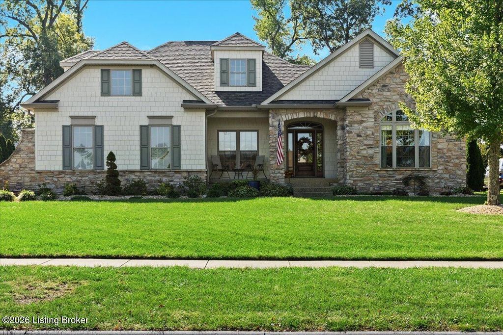 Photo of 2709 Heather Green Blvd, La Grange, KY 40031 (MLS # 1711076)