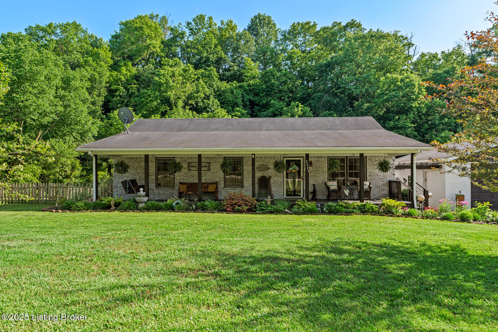 2327 Highgrove Rd, Coxs Creek, Pennsylvania image 2
